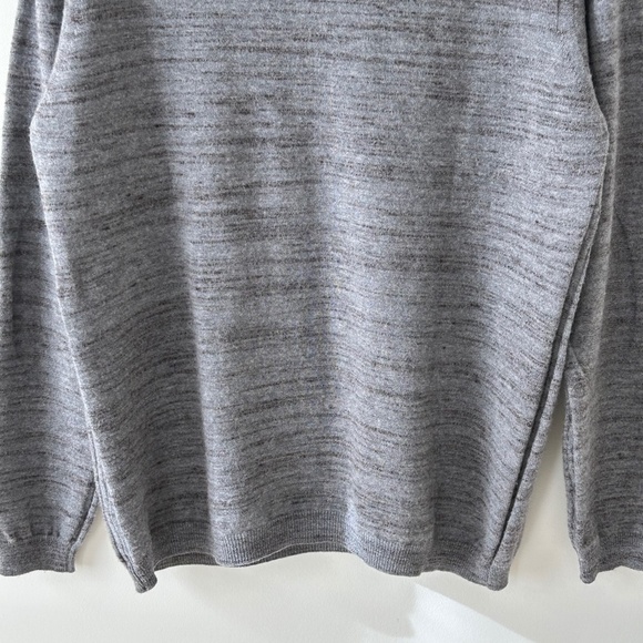 Billy Reid 100% Wool Gray V-Neck Sweater - Picture 13 of 16